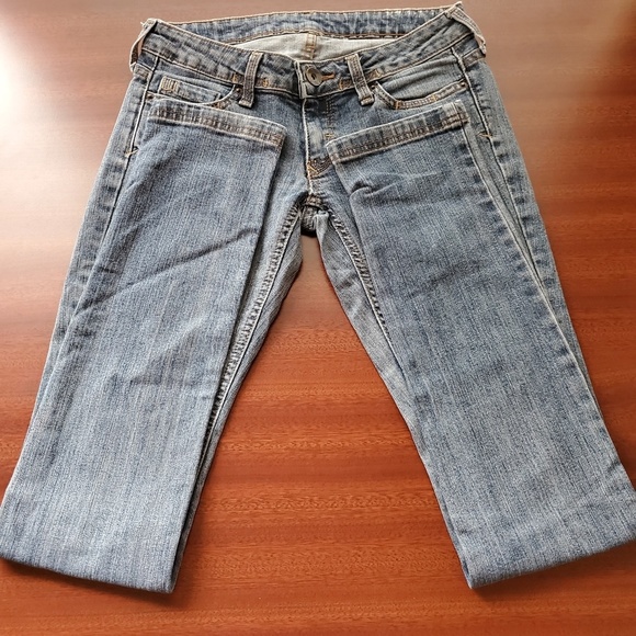 MNG Jeans EUC - Picture 4 of 8